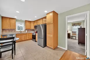 1 Farmbrook Ln, Vernon, CT 06066 - Photo 18