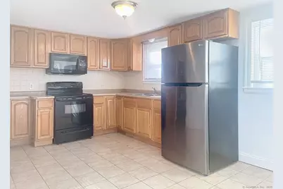 4 Marlon Place #2, Cromwell, CT 06416 - Photo 6