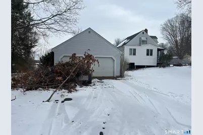 101 Ridgefield Street, Meriden, CT 06450 - Photo 2