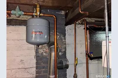 101 Ridgefield Street, Meriden, CT 06450 - Photo 24