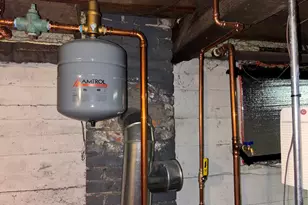 101 Ridgefield St, Meriden, CT 06450 - Photo 24