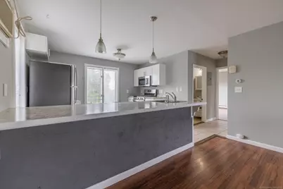 610 Tunxis Hill Road #2, Fairfield, CT 06825 - Photo 6