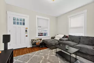 215 Overland Ave, Bridgeport, CT 06606 - Photo 4