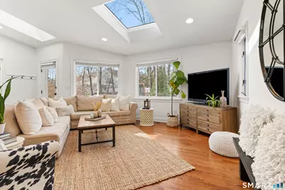 12 Field Crest Road, New Canaan, CT 06840 - Photo 6