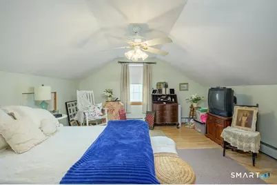 72 South 4th Avenue, Norwich, CT 06380 - Photo 18