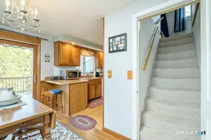 72 S 4th Ave, Norwich, CT 06380 - Photo 14