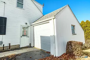 72 S 4th Ave, Norwich, CT 06380 - Photo 2