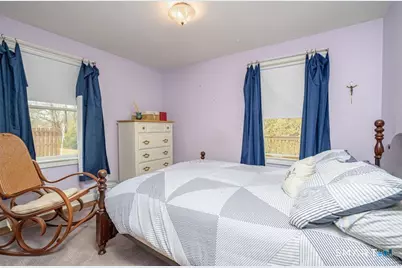 72 South 4th Avenue, Norwich, CT 06380 - Photo 12