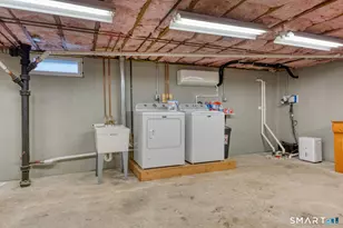 42 Northbrick Ln, Wethersfield, CT 06109 - Photo 32