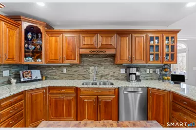 192 North Georges Hill Road, Southbury, CT 06488 - Photo 14