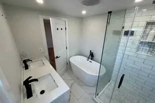 35 Knapps Hwy, Fairfield, CT 06825 - Photo 14