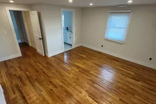 35 Knapps Hwy, Fairfield, CT 06825 - Photo 12