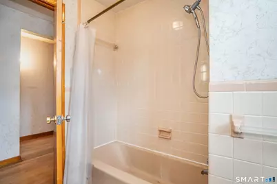 681 Main Street, Newington, CT 06111 - Photo 20