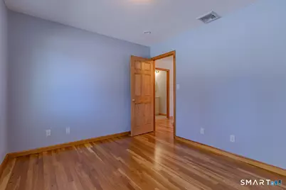 21 Chestnut Road, Newington, CT 06111 - Photo 22