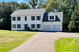 242 Upper Pattagansett Rd, East Lyme, CT 06333 - Photo 38