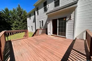 242 Upper Pattagansett Rd, East Lyme, CT 06333 - Photo 32