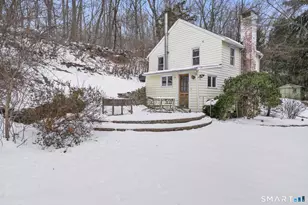 7 Peaceable St, Redding, CT 06896 - Photo 1