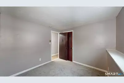 404 Park Street, Bristol, CT 06010 - Photo 12