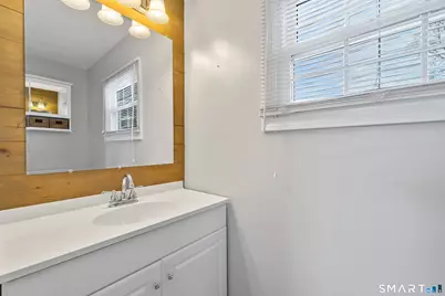 5 Faulkner Drive, East Lyme, CT 06357 - Photo 18