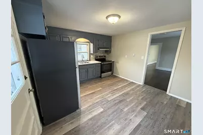 35 Ninth Avenue #2, Danbury, CT 06810 - Photo 2