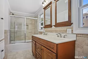 25 Fairchild Rd, Stratford, CT 06614 - Photo 18