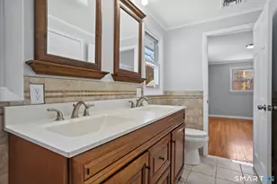 25 Fairchild Rd, Stratford, CT 06614 - Photo 14