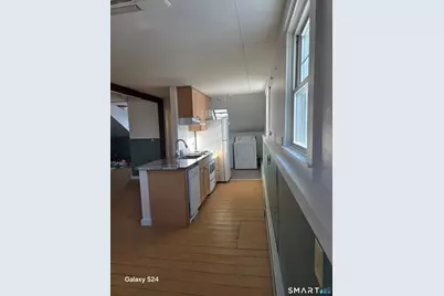 60 Grove Street #B, Clinton, CT 06413 - Photo 6