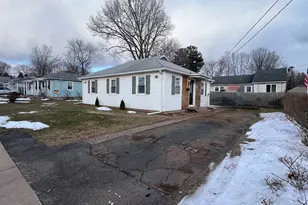 47 Bunce Dr, Manchester, CT 06040 - Photo 2