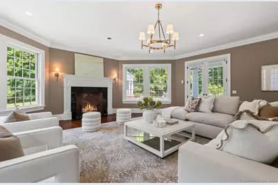 1421 Oenoke Ridge, New Canaan, CT 06840 - Photo 4