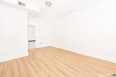 110 Beaver Street #2nd floor, Ansonia, CT 06401 - Photo 10