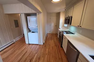 214 Broadway, Norwich, CT 06360 - Photo 4