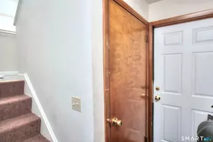 156 Garden Dr, Bridgeport, CT 06606 - Photo 32