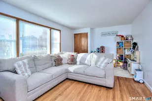 156 Garden Dr, Bridgeport, CT 06606 - Photo 6