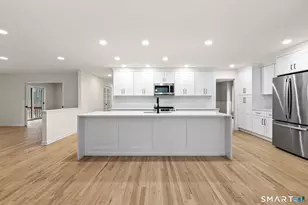 7 Canterbury Ln, Monroe, CT 06468 - Photo 14