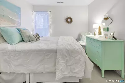 60 Clinton Avenue, Westport, CT 06880 - Photo 24