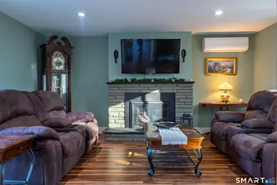 2 East Avenue, Norwich, CT 06360 - Photo 10