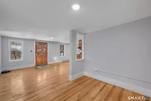 43 Wallens St, Winchester, CT 06098 - Photo 6