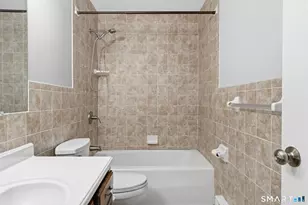 135 Wellington Dr, Farmington, CT 06032 - Photo 16