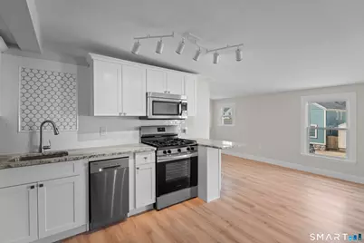 17 Hancox Street #6, Stonington, CT 06378 - Photo 2