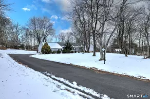 54 Tumblebrook Rd, Woodbridge, CT 06525 - Photo 28