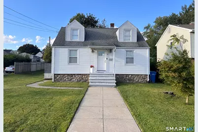 59 Macnamara Street, Waterbury, CT 06708 - Photo 2