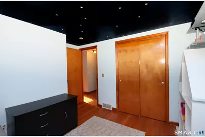 384 Middletown Avenue, North Haven, CT 06473 - Photo 24