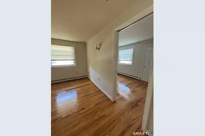 90 Kibbe Street, Hartford, CT 06106 - Photo 2