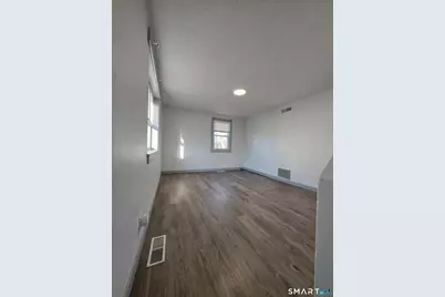 151 Pennsylvania Avenue, New Britain, CT 06052 - Photo 8
