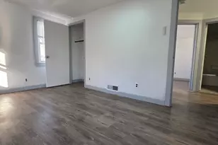 151 Pennsylvania Ave, New Britain, CT 06052 - Photo 12