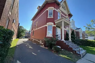 915 Asylum Ave, Hartford, CT 06105 - Photo 1