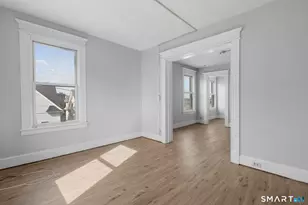 73 South St, Waterbury, CT 06706 - Photo 14