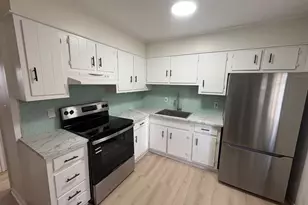 1280 Townsend Ave, New Haven, CT 06513 - Photo 4