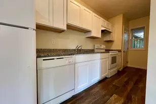 14 Dwight St, Bristol, CT 06010 - Photo 2