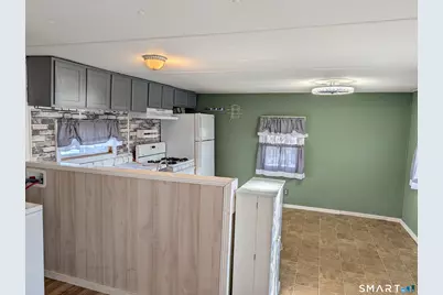 155 North Ivy Street #TRLR 26, Branford, CT 06405 - Photo 8